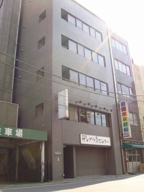 高田ビル 4階